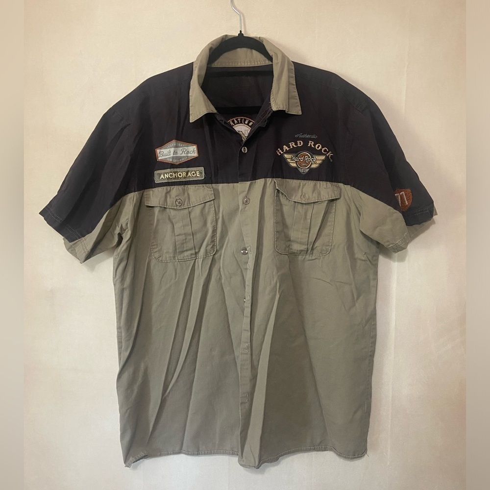 Hard Rock men's 2XL authentic Anchorage Alaska novelty button down EUC